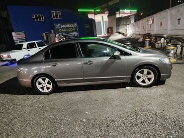 Honda: Honda Civic: 2007 г., 1.8 л, Автомат, Бензин at lalafo.kg — 10 Honda: Honda Civic: 2007 г., 1.8 л, Автомат, Бензин — 10