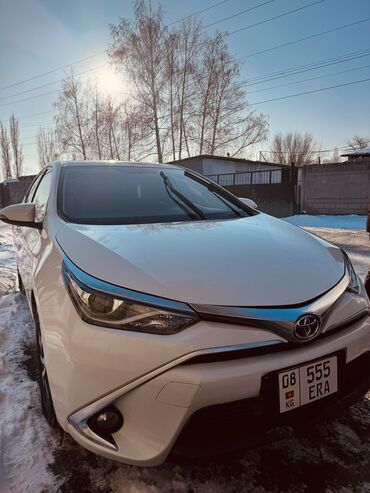 машины таёта: Toyota Corolla: 2018 г., 1.8 л, Робот, Гибрид, Седан