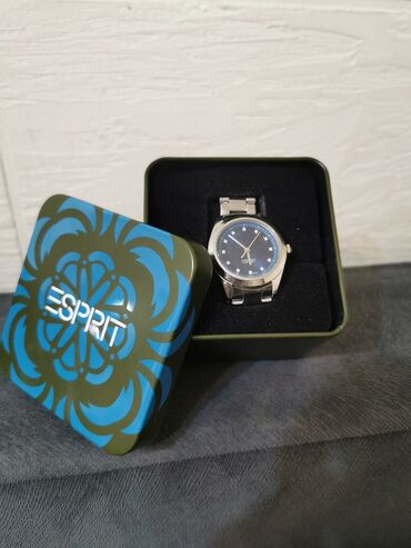 patike esprit svajcarskoj br: Esprit sat, kupljen pre 2 godine vrlo malo nošen. Ima par vrlo malih