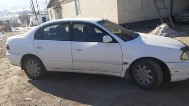 geely monjaro белый: Toyota Avensis: 2001 г., 1.8 л, Автомат, Бензин, Седан