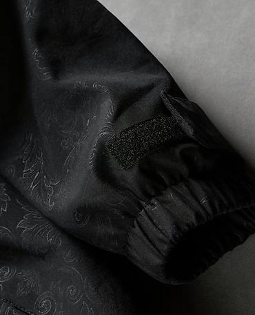 pull and: Черная легкая куртка-ветровка с капюшоном и утяжками - Материал — 5