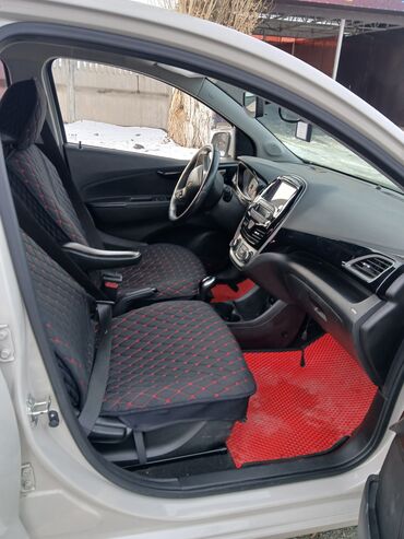 Chevrolet: Chevrolet Spark: 2018 г., 1 л, Автомат, Бензин, Хэтчбэк — 7