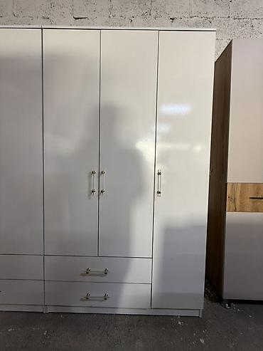 Стулья для зала: Стул для зала, Новый, Дерево — 23