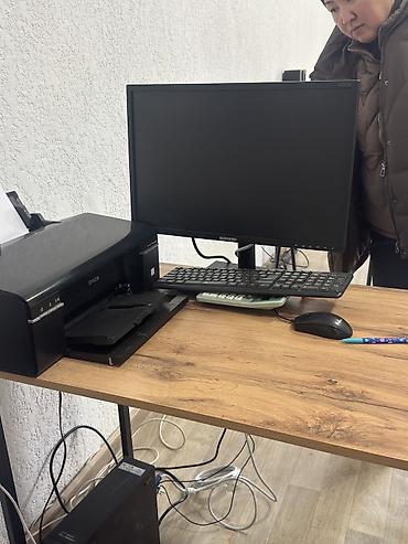 Полки для вещей и одежды: Полка для вещей и одежды, Новый, МДФ — 14