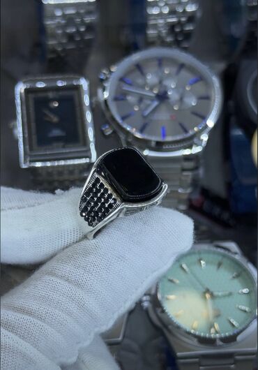 Üzüklər: Üzük — 10