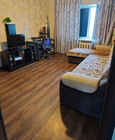 Продажа квартир: 1 комната, 32 м², Индивидуалка, 2 этаж, Косметический ремонт