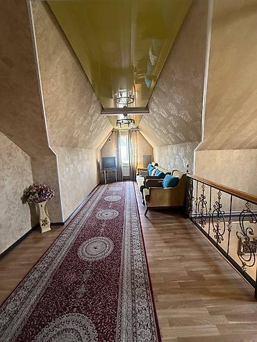 Продажа коттеджей и домов: 5 и более комнат, 143 м², 5 соток, Ош, Собственник — 19