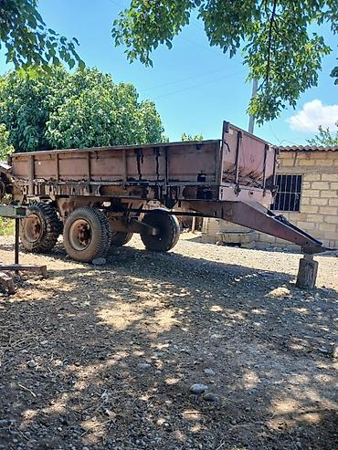 traktor yumze: Kənd təsərrüfatı üçün qoşqu — üzərinə yığıcı/dağıtıcı mexanizmli gübrə — 10