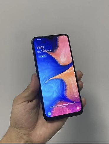 pixel 8pro: Samsung Galaxy A20, Б/у, 64 ГБ, цвет - Черный, 2 SIM — 1