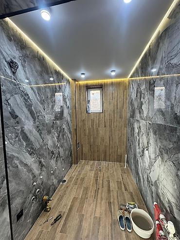 Укладка плитки: Резка плитки, Подготовка стен для укладки, Укладка плитки на откосы, окна, двери | Керамическая плитка, Мозаичная плитка, Мраморная плитка | Вертикальная укладка, Раскладка ковром, Раскладка в разбежку Больше 6 лет опыта — 4