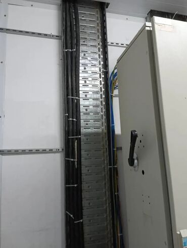 Электрики: Электрик | Установка счетчиков, Демонтаж электроприборов, Монтаж выключателей Больше 6 лет опыта — 4