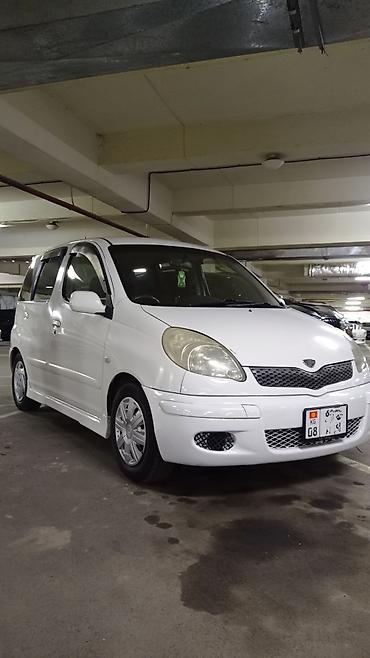 портер 2 салон: Toyota Funcargo: 2003 г., 1.3 л, Автомат, Бензин, Фургон — 1