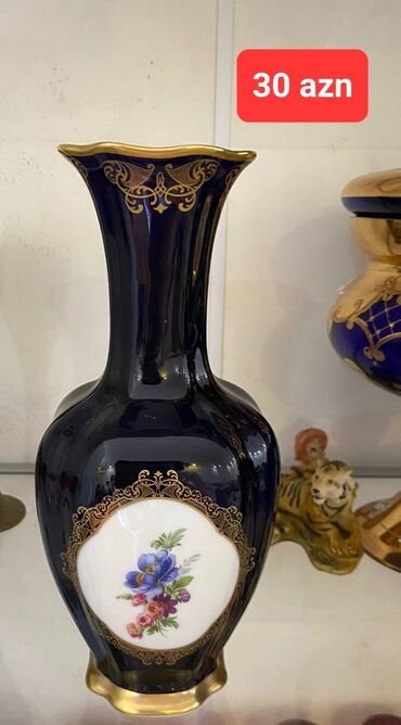 dekorativ gul: Bir vaza, Bogem şüşəsi