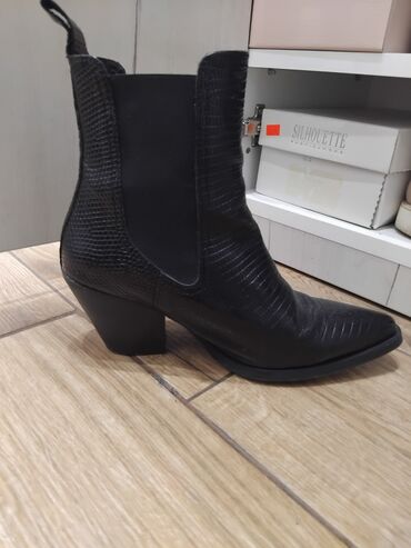 calzedonia kozne helanke: Ankle boots, 39