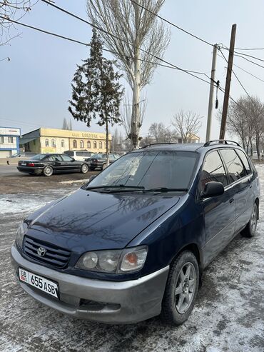 Toyota: Toyota Ipsum: 1997 г., 2 л, Автомат, Бензин, Минивэн