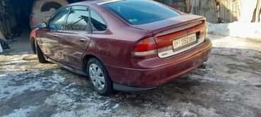 Mazda: Mazda 626: 1992 г., 1.8 л, Механика, Газ, Седан