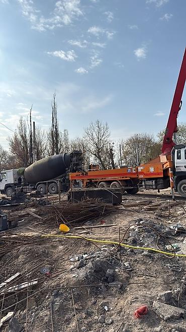 Транспорт: Услуга автобетононасоса KCP-42 в Бишкеке. Бетон куйуу кызматы — 5