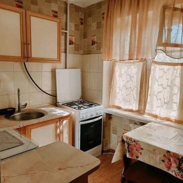 Долгосрочная аренда квартир: 1 комната, Агентство недвижимости, Без подселения, С мебелью частично