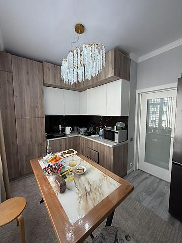 4: 3 комнаты, 100 м², Элитка, 4 этаж — 4
