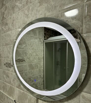 стекло для душевой кабины: Продаю LED зеркало в новом состоянии! 1/80. Не потеет!