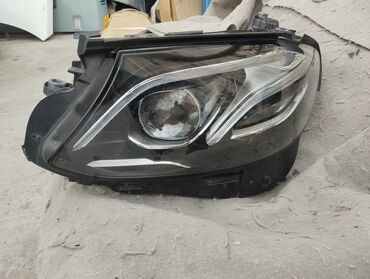 усилители б у: Sol, Yaxın və uzaq vuran işıqlar Mercedes-Benz, 2017 il, Orijinal, Almaniya, İşlənmiş