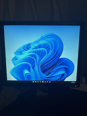 Monitorlar: Dell monitor - Tam işləkdir, ekranında heç bir problem, ləkə və ya — 1