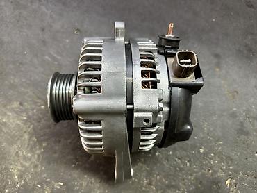 Генераторы: Генератор Lexus Новый, Аналог — 1