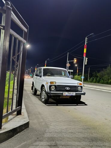 авто под выкуп матиз: ВАЗ (ЛАДА) 4x4 Niva: 2010 г., 1.7 л, Механика, Бензин, Жол тандабас