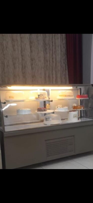 Dərin dondurucular: 💫RR
Vitrin soyuducu tecii satilir 450 azn 
Tam.islek unvan Masazir