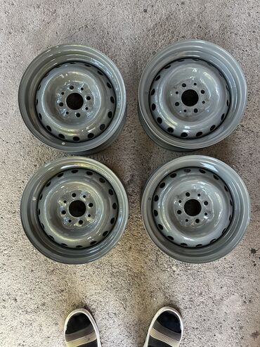 winda teker: İşlənmiş Disk VAZ (LADA) R 13, 4 Boltlu