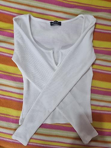sector oversize: Tally Weijl majica
velicina xs
za vise informacija posaljite poruku — 1