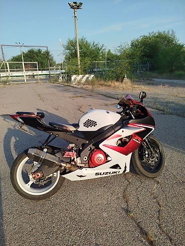 Мотоциклы: Спортбайк Suzuki, 1000 куб. см, Бензин, Взрослый, Б/у — 10