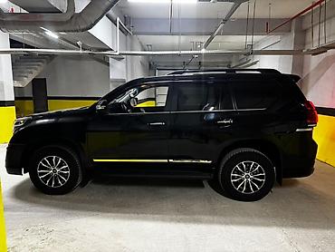 07 maşnlar: Toyota Land Cruiser Prado: 2.7 l | 2013 il Ofrouder/SUV — 3