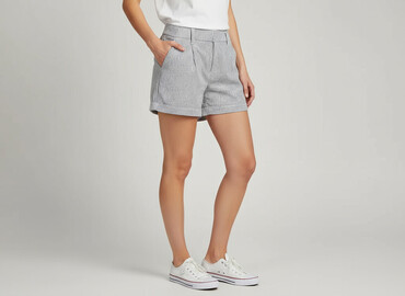 trampki biale tommy hilfiger: Diverse, Shorts for women, size S