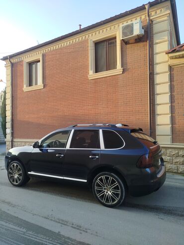 Porsche: Porsche Cayenne: 4.5 l | 2004 il 242000 km Ofrouder/SUV — 11