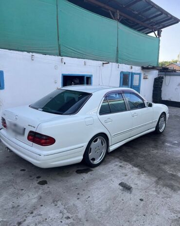 Mercedes-Benz: Mercedes-Benz E-Class: 2001 г., 5.4 л, Типтроник, Бензин, Седан — 2