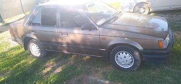 s 221: Mazda 323: 1985 г., 1.5 л, Механика, Бензин, Седан — 4