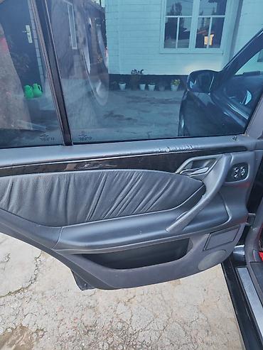 сктер: Mercedes-Benz E-Class: 2000 г., 2.8 л, Автомат, Бензин, Седан — 10