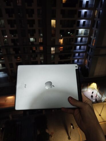 ipad qiyməti: İşlənmiş Apple iPad Air, 9,7", < 64 GB