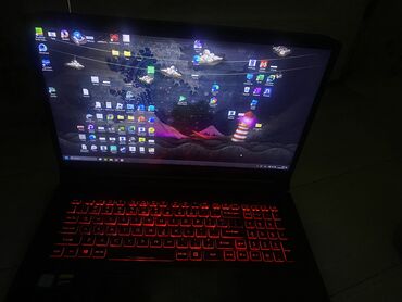 зарядное для ноутбука: Ноутбук, Acer, 16 ГБ ОЗУ, Intel Core i5, 15.6 ", Для работы, учебы, память SSD