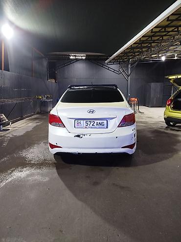 srv 3: Hyundai Solaris: 2014 г., 1.4 л, Механика, Бензин, Седан — 6