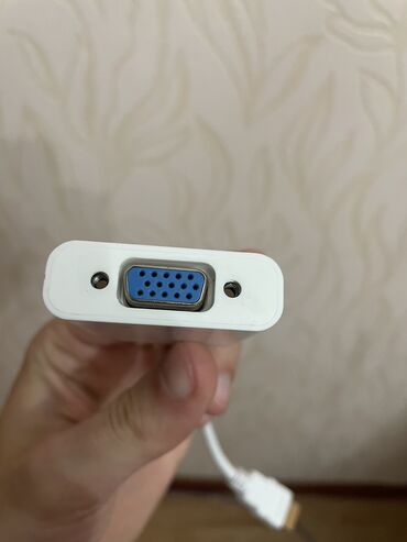 пульт для компьютера: Переходник VGA > HDMI