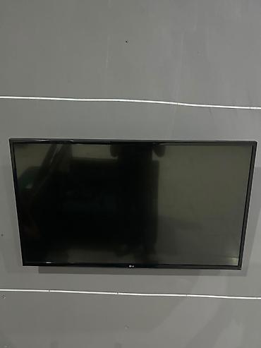 сенсорный телевизор самсунг: LG LED televizor - Ekran diaqonalı: təxminən 40–43 düym (şəkildə — 2