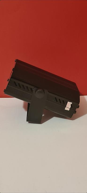 Projektori: - Mini Laser Stage Lighting najpopularniji light efekat. - Polovan — 6