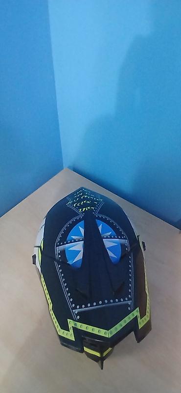 Motonəqliyyat: Motokros/full-face kaska - Dizayn: Qara-ağ-sarı rəng sxemi, “shark — 5