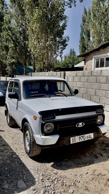 subaru автомобиль: ВАЗ (ЛАДА) 4x4 Нива: 1984 г., 1.7 л, Механика, Бензин