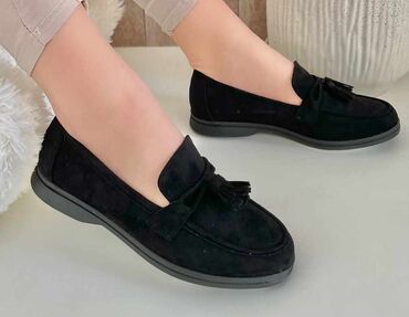 cipele zelene boje: Loafers