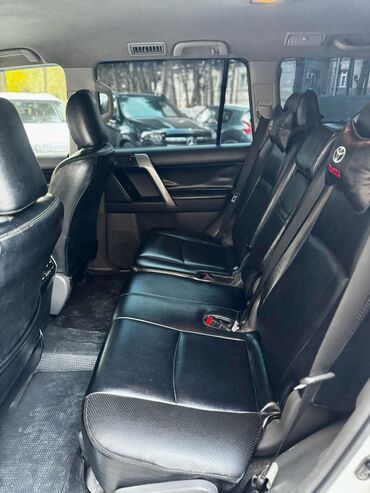 Toyota: Toyota Land Cruiser Prado: 2.7 l | 2011 il Ofrouder/SUV — 10