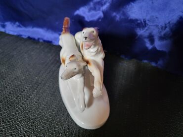 Figure: Figura, bоја - Šareno, Novo — 8