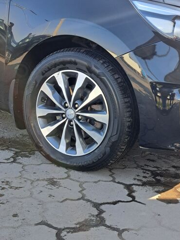 шины r16c: Диски R 18 Kia, 1 шт, отверстий - 5, Б/у